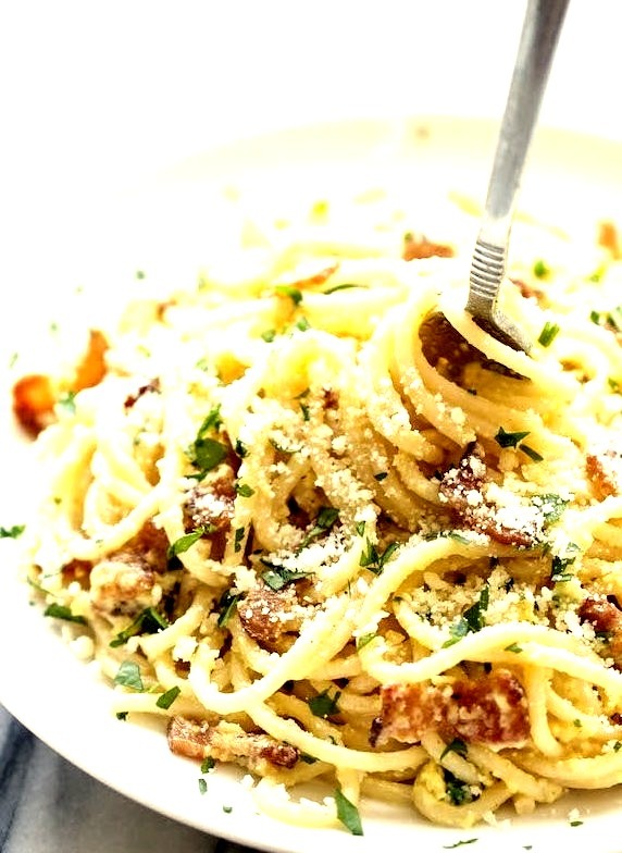 Spaghetti Carbonara Damn Delicious